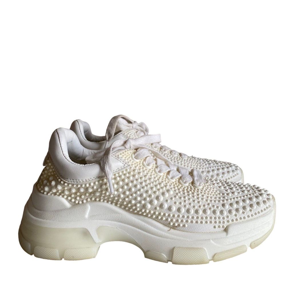 Steve Madden Womens Blitz White Athletic and Training Shoes Sneakers | Size 7.5